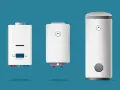 Trois chauffe-eau électriques blancs. Le plus à gauche a un écran numérique. Le plus à droite est le plus grand. Ces appareils peuvent présenter des inconvénients.