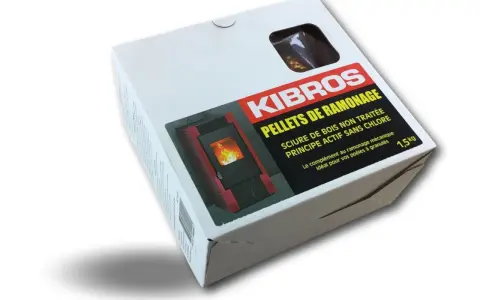 Boîte de pellets de ramonage KIBROS pour poêle à granulés.