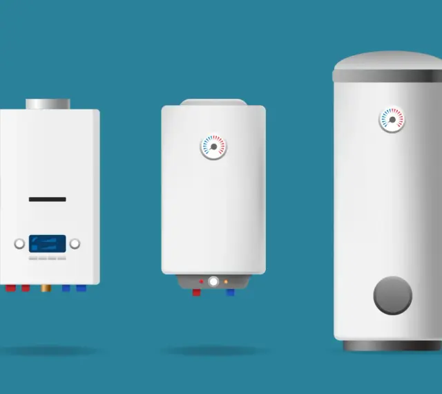 Trois chauffe-eau électriques blancs. Le plus à gauche a un écran numérique. Le plus à droite est le plus grand. Ces appareils peuvent présenter des inconvénients.